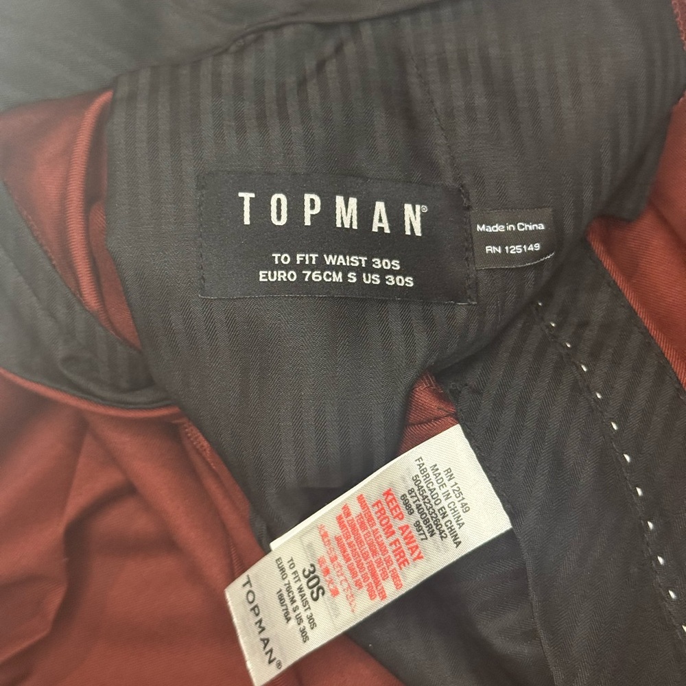 Men’s Topman Skinny Fit Burgundy Suit - Picture 8 of 8